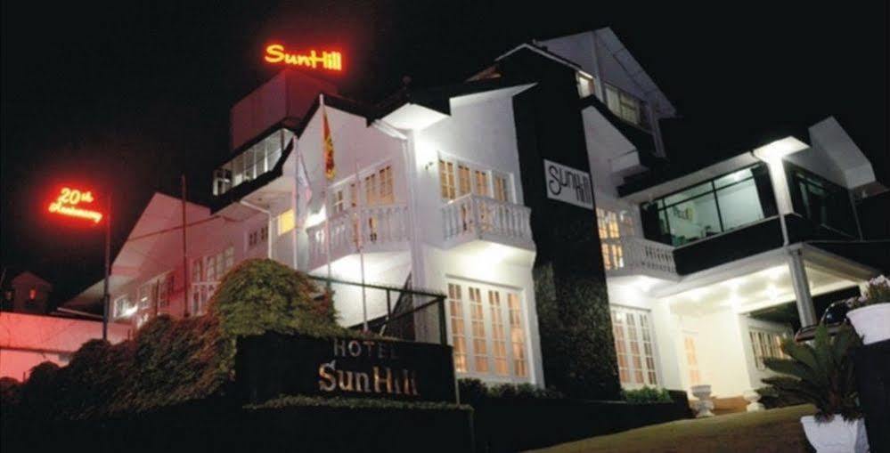 Hotel Sunhill Нувара-Элия Экстерьер фото